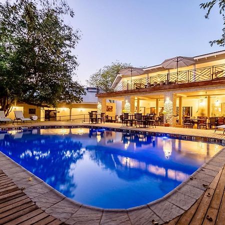 מפלי ויקטוריה Nkosi Guest Lodge מראה חיצוני תמונה